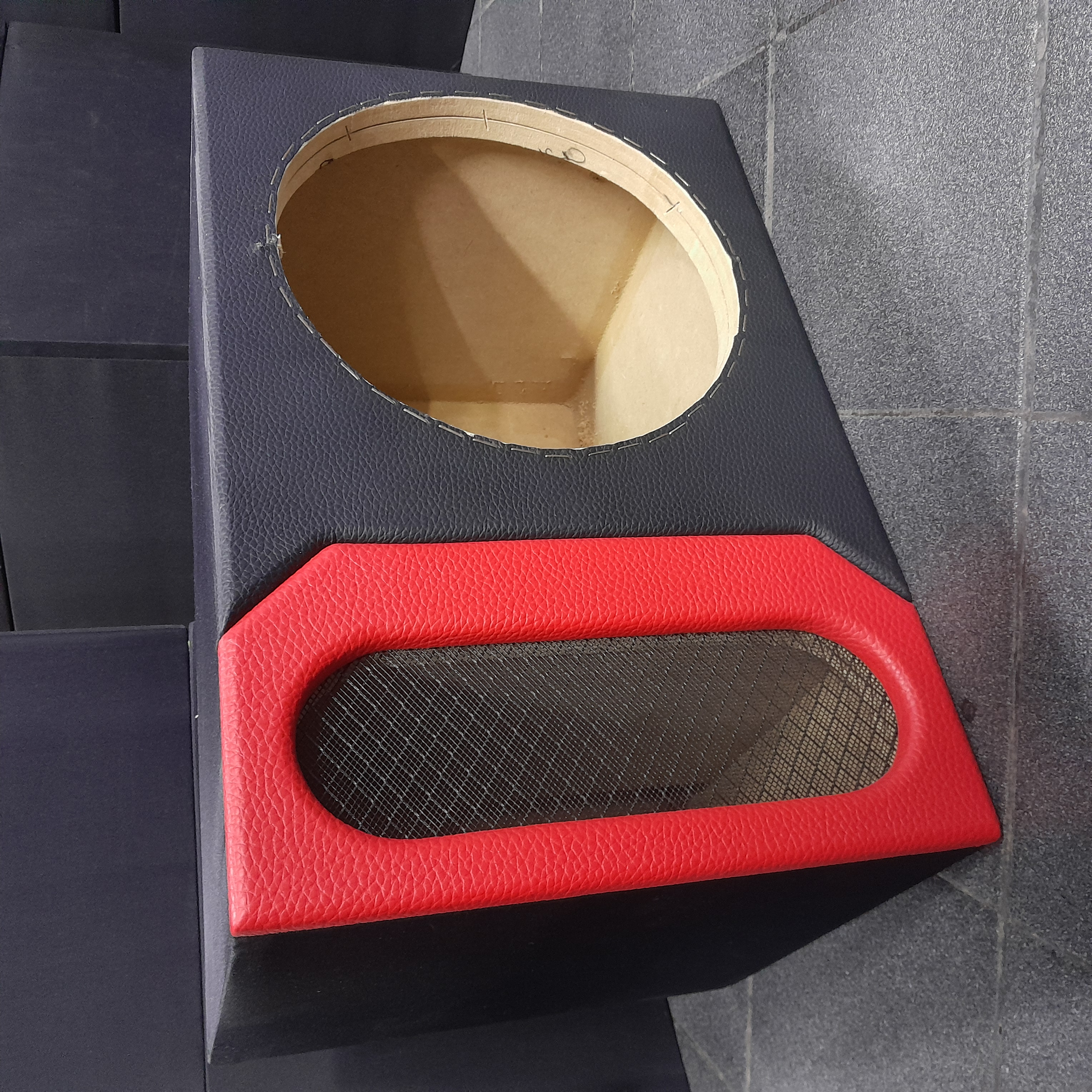  CAJON LABERINTO 10 Pulgadas    